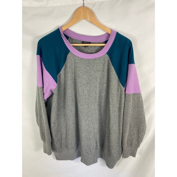 Torrid Cozy Fleece Crew Neck Colorblock Raglan Sweatshirt Size 1X - Picture 2 of 5